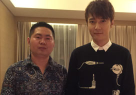 广州安信与明星合影